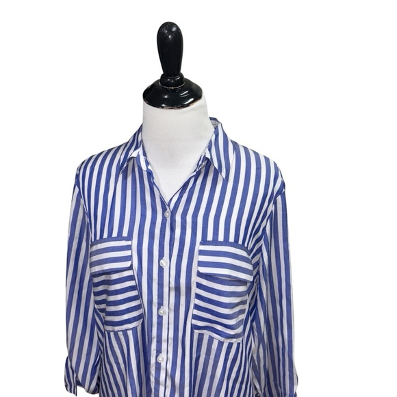 Express Women's M Medium Button Down Blouse Roll Tap Sleeves Striped Lightweight - Picture 2 of 7